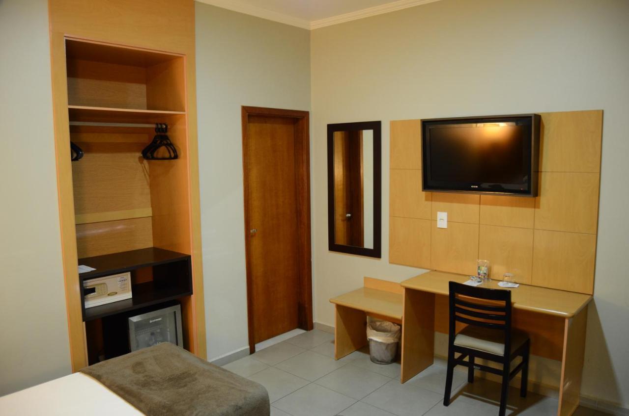 Limeira Suites Bagian luar foto